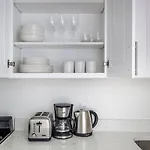 Midtown East 1Br W Elevator Nr Subway Nyc-1254