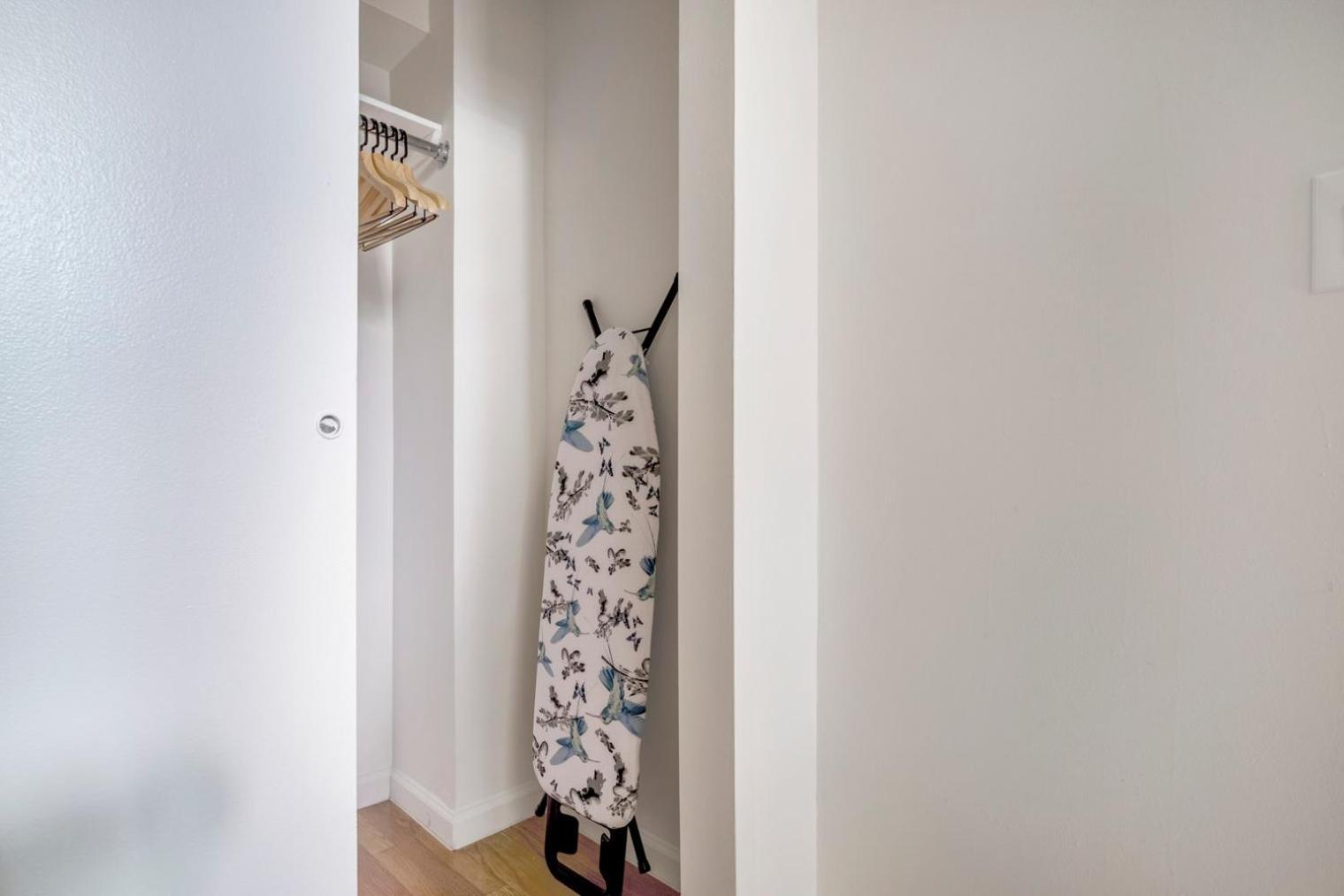 Midtown East 1br W Elevator Nr Subway Nyc-1254 * New York